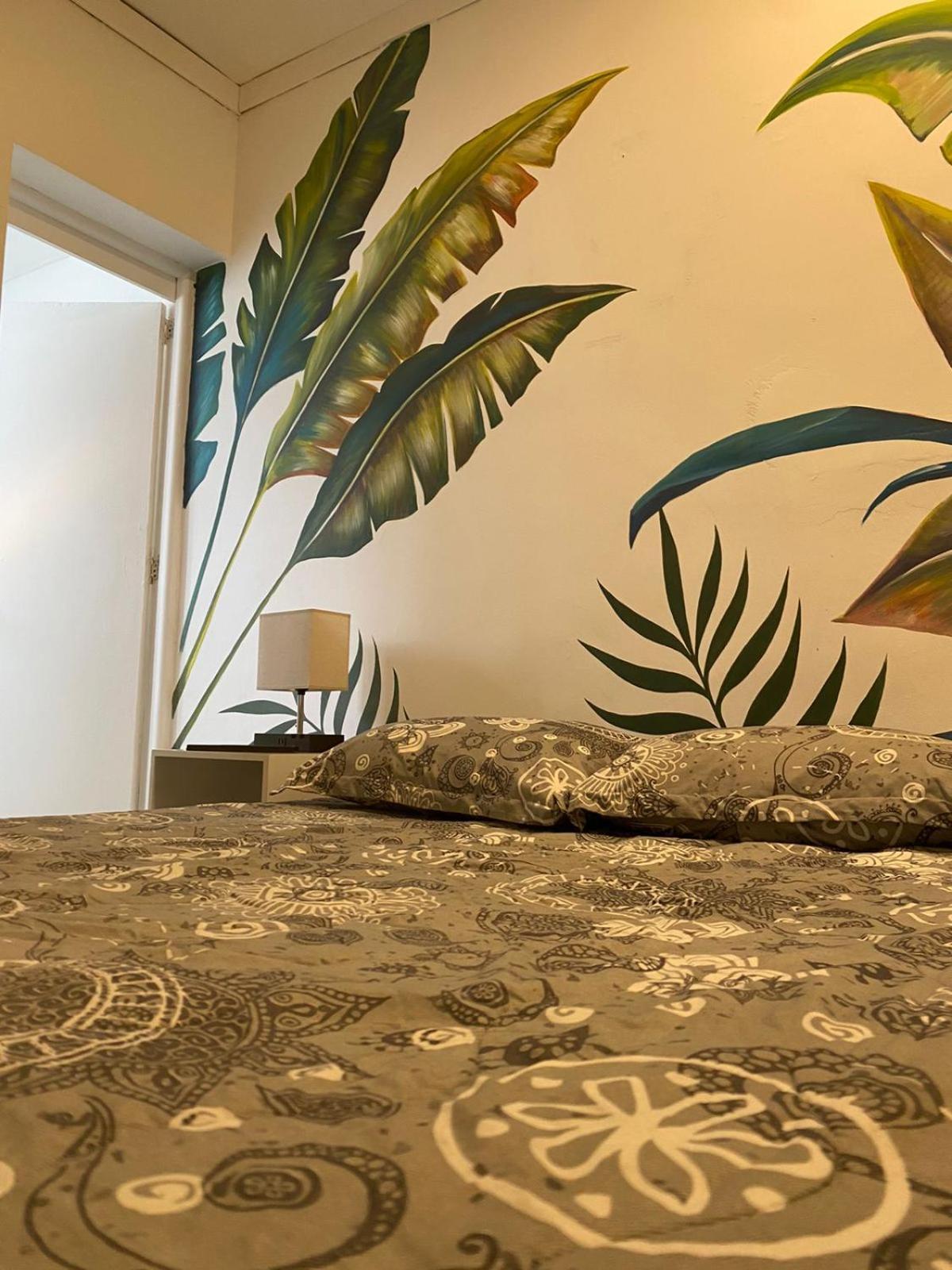 Baku Laureles Hostel Medellín Dış mekan fotoğraf